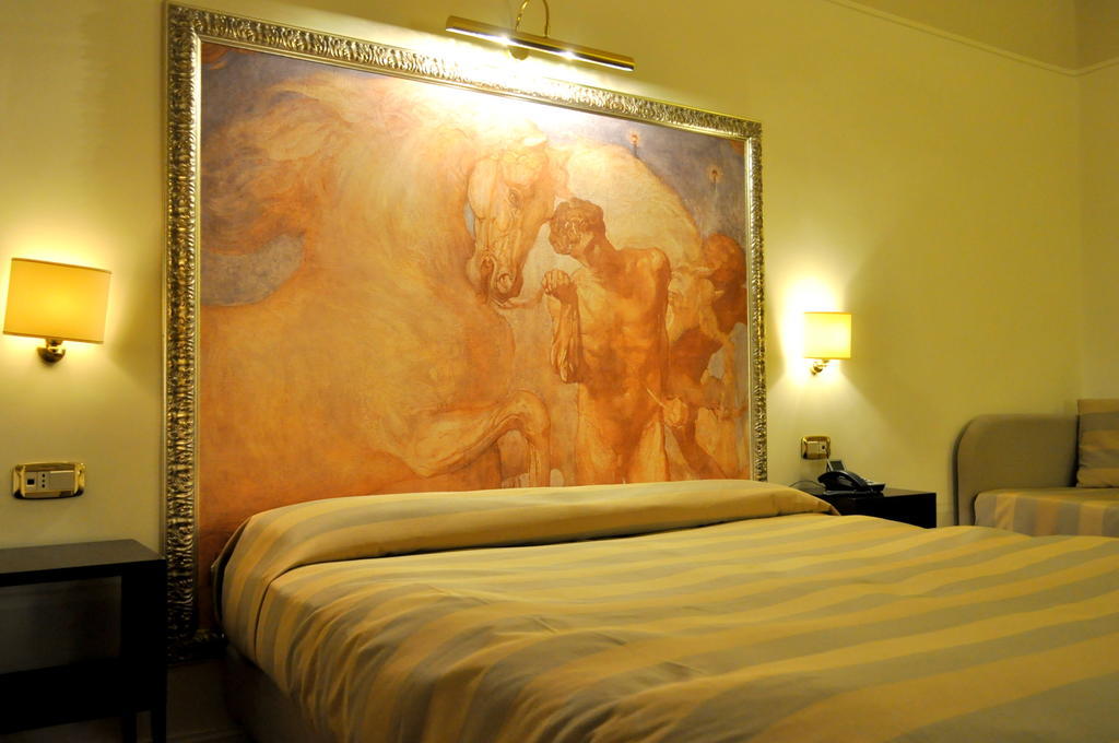 アルベルゴ サンテミディオ ホテル アスコリ・ピチェーノ エクステリア 写真